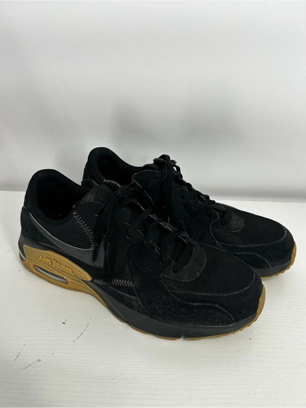 Nike Air Max Excee Men’s 12 Black/Anthracite Gum HV0928-010 Good!